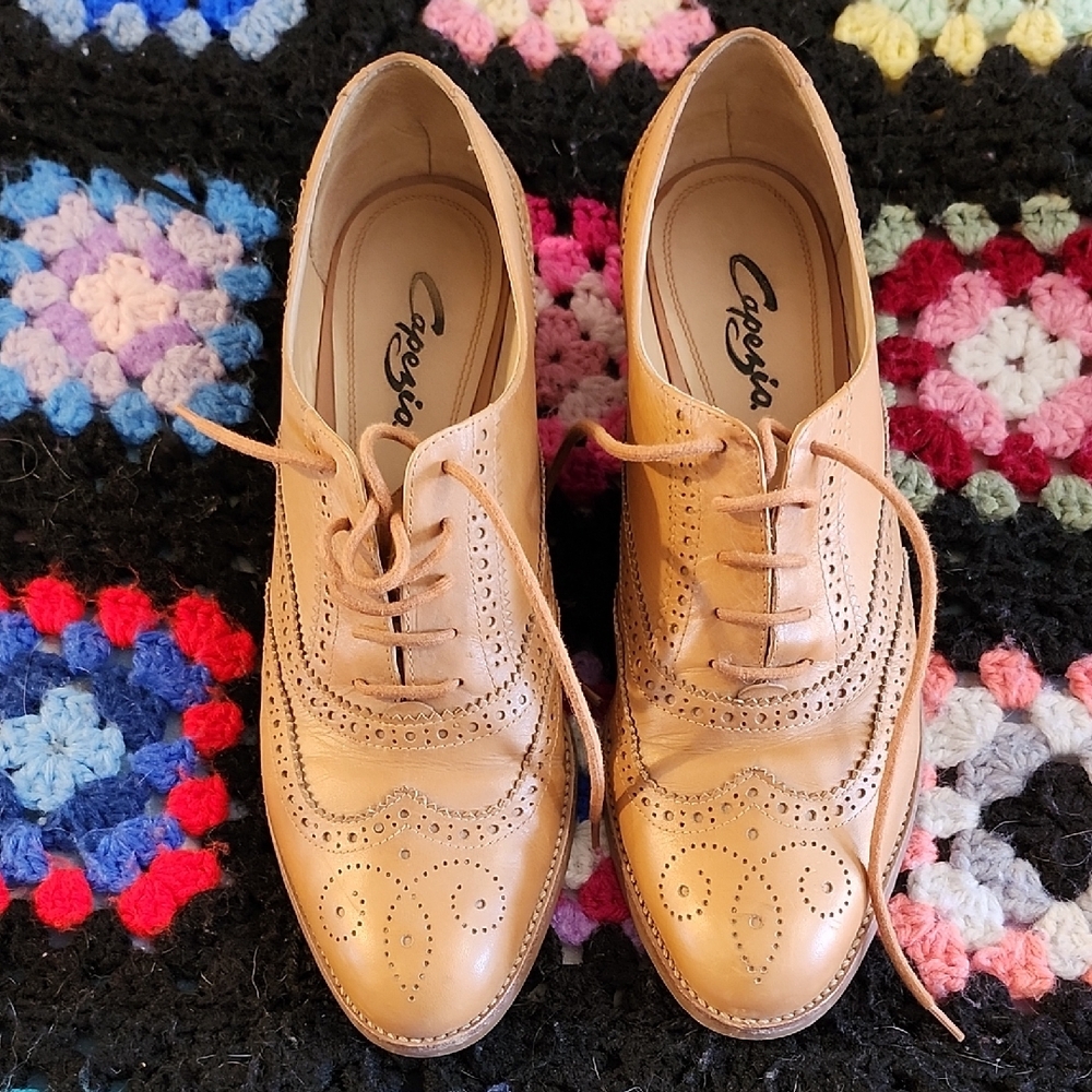 Tan Leather Women's Shoes